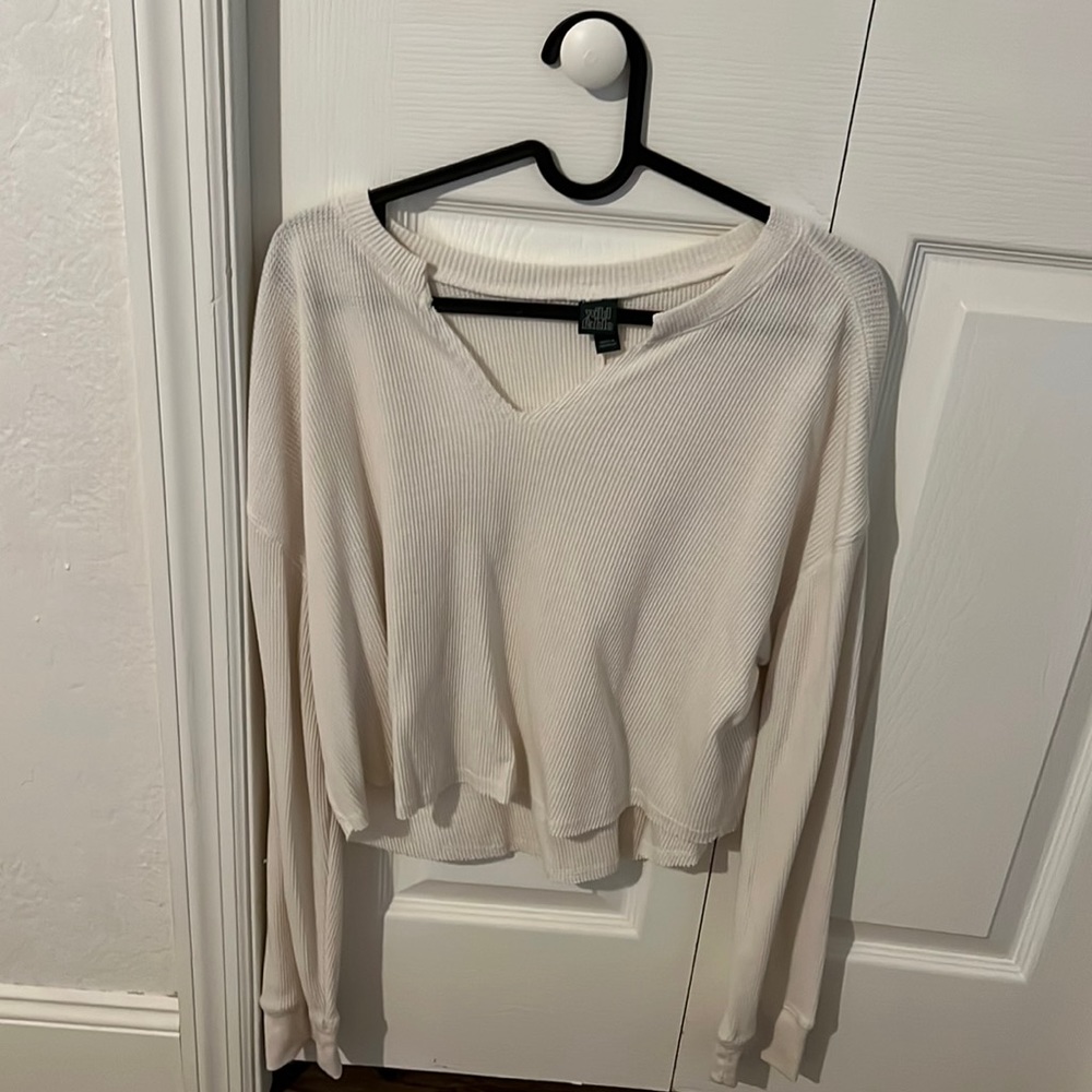 cropped long sleeve